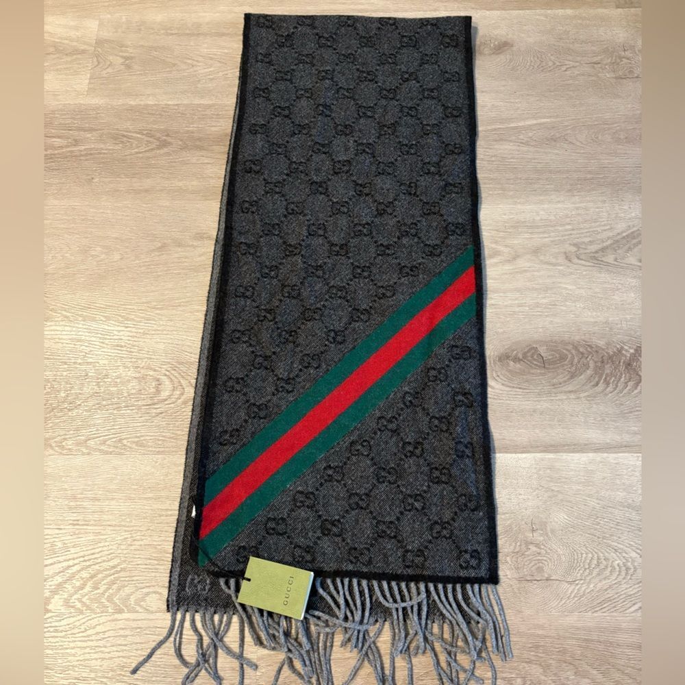 NWT Gucci Wool Scarf